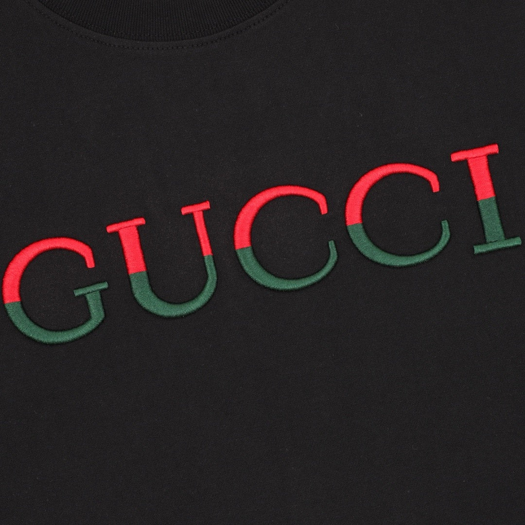 Gucci Red and Green 3D Embroidered Ribbon Short-Sleeve Shirt