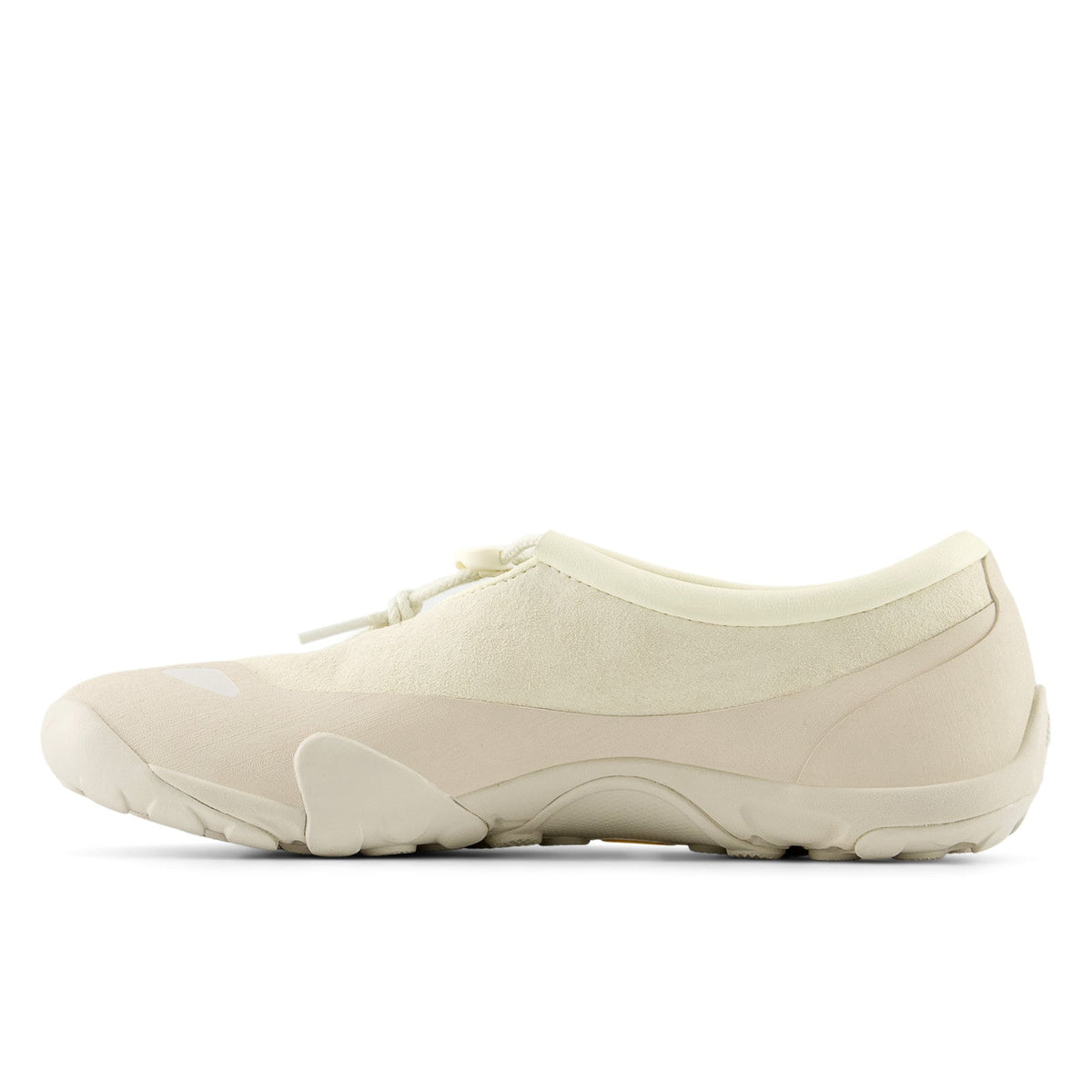 NB X TOKYO DESIGN STUDIO MT10T V1 "ANGORA / MOONBEAM"