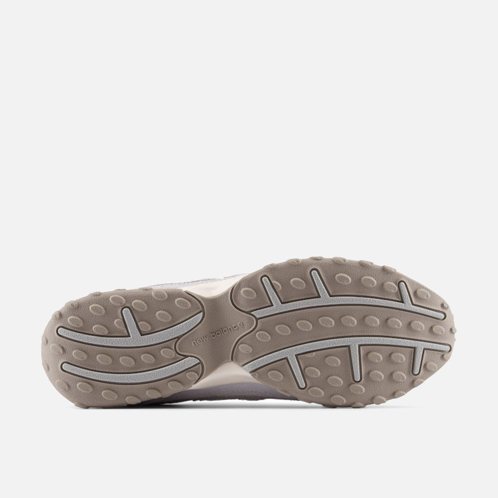 204L - GREY MATTER / SHIPYARD