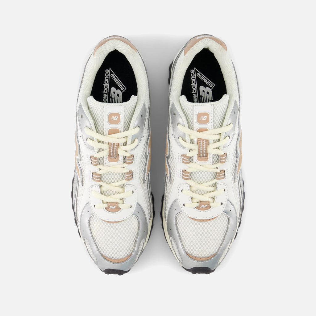 204L - SILVER METALLIC / FLAT TAUPE