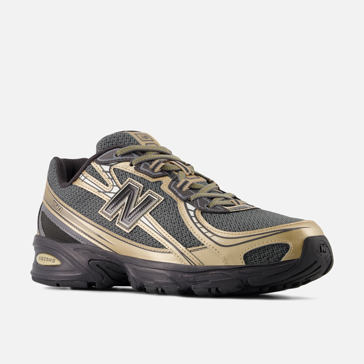 740 - BLACK / BLACK CEMENT / CASTLEROCK