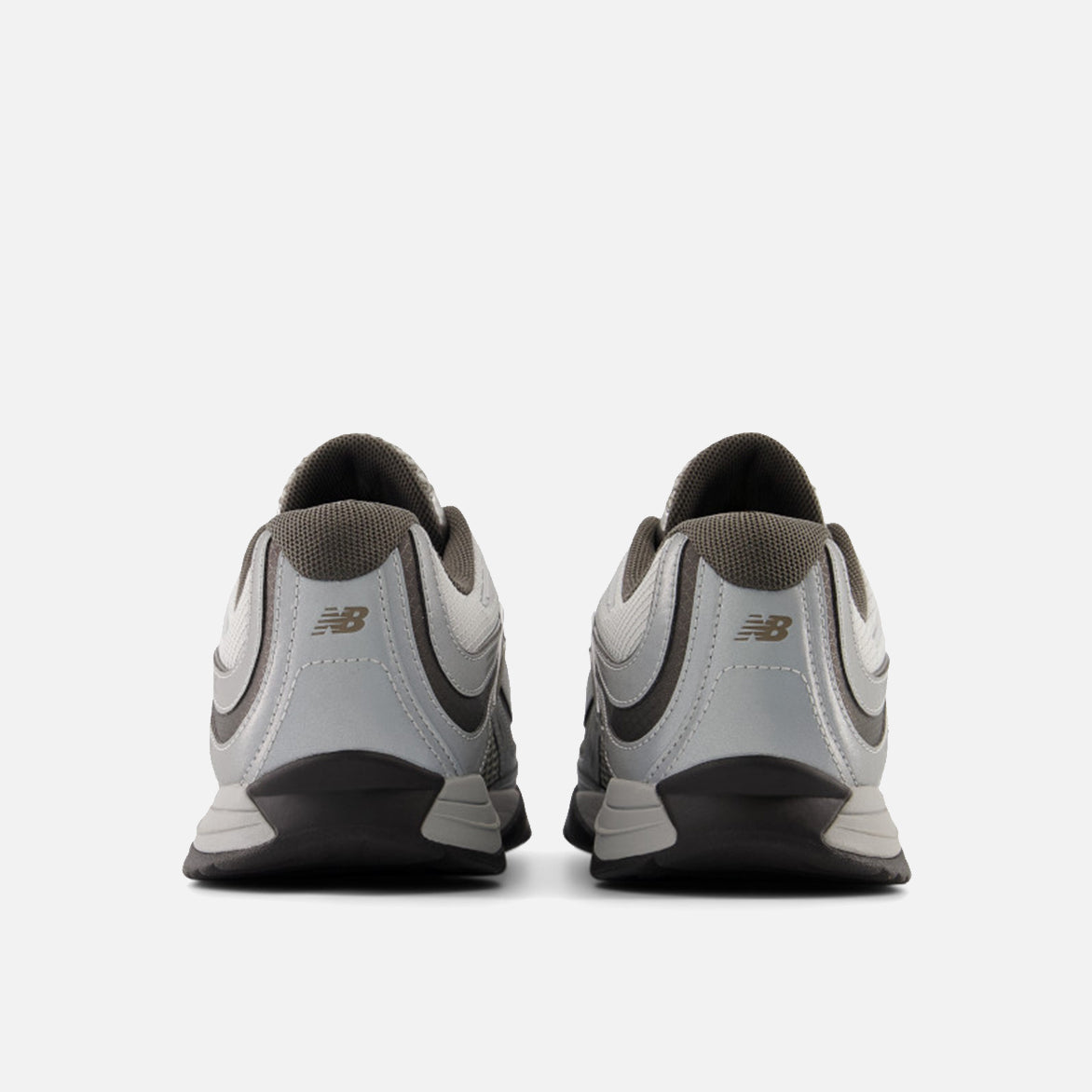 RC56 - BRIGHTON GREY / TORNADO