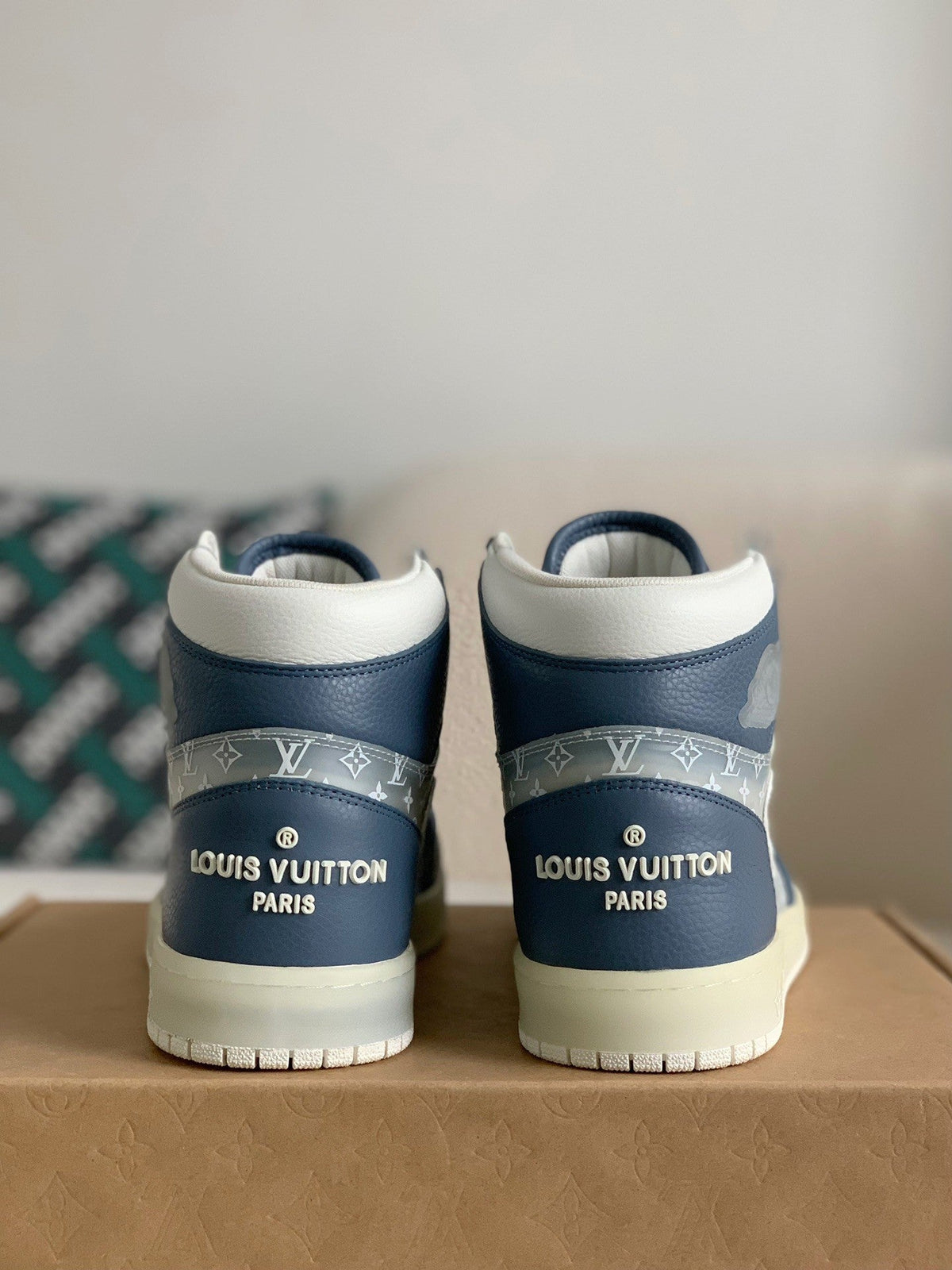 Nike Air Jordan 1 x LV - Slate Blue Edition