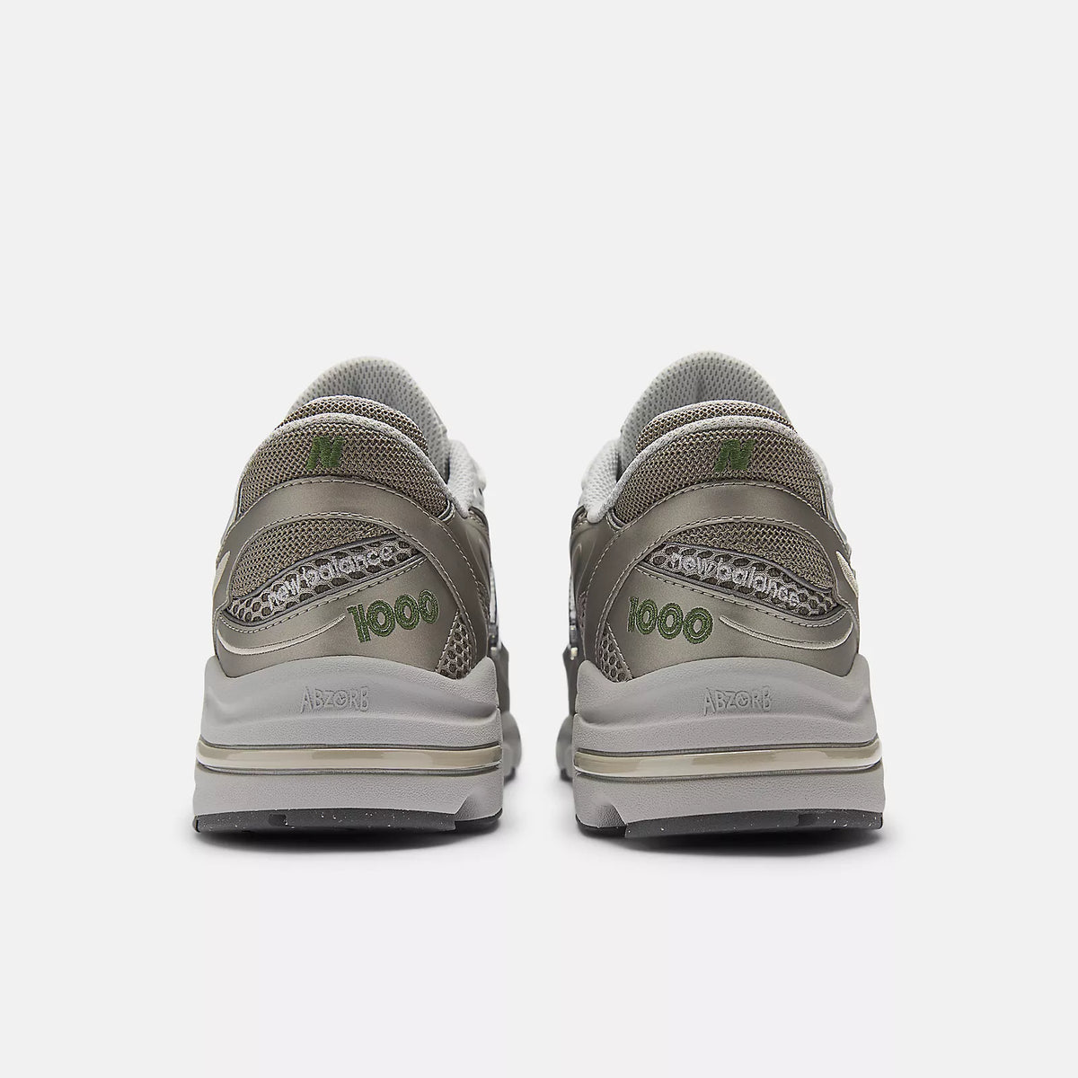 1000 - ARID STONE / LIGHT SILVER METALLIC