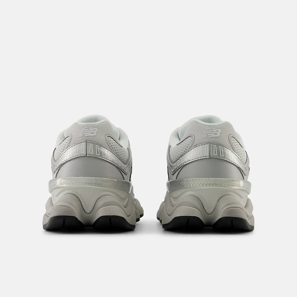 New Balance 9060 RAINCLOUD with TRUFFLE SALT
