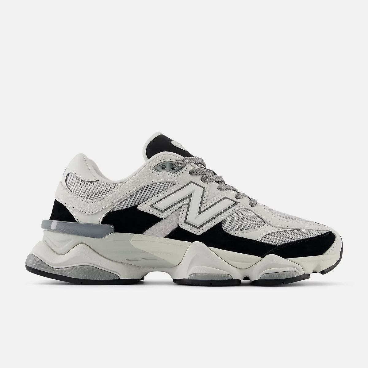 New Balance 9060 BLACK with REFLECTION